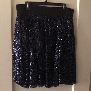 Navy blue sequin skirt from the limited size large